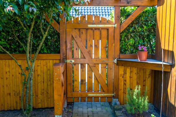 Cost of Wood Gate Repair in Longview