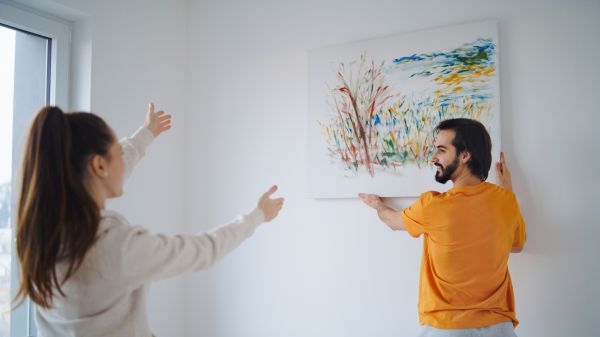 Cost of Artwork Hanging in Longview