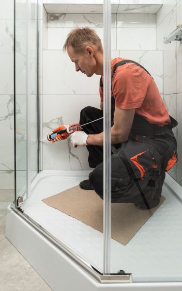 Cost of Shower Caulking Replacement in Longview