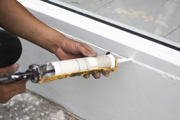 Cost of Caulk Replacement in Longview