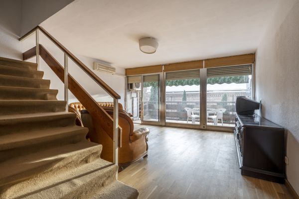 Cost of Loft Stairs Replacement in Longview