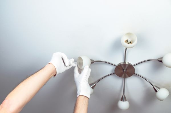 Cost of Chandelier Bulb Installation in Longview