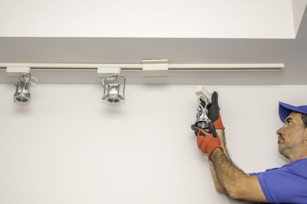 Cost of Track Light Bulb Replacement in Longview