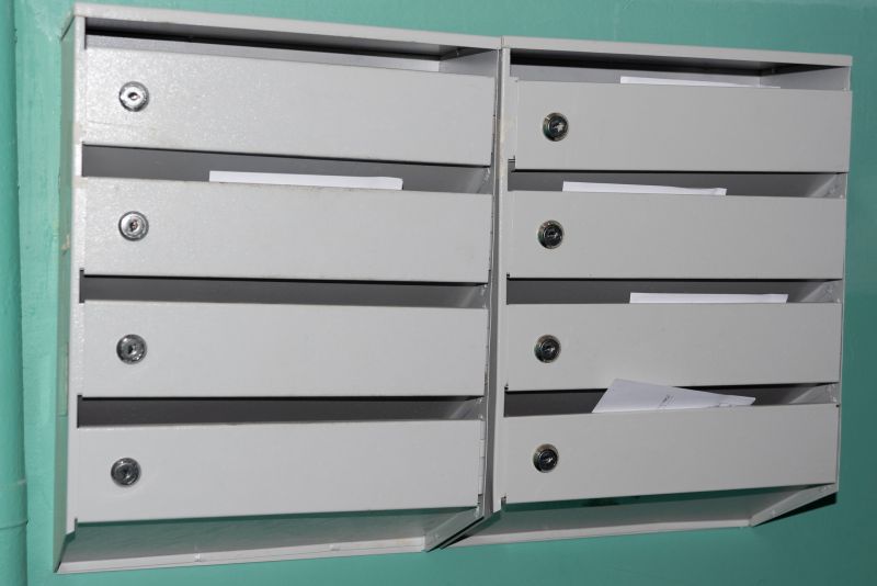 Wall Mailbox Installation